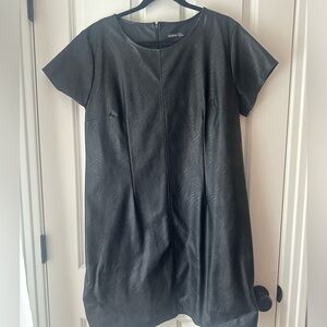 BOOHOO BLACK LEATHER SHIFT DRESS